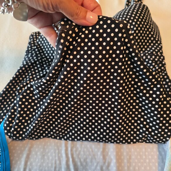 Coco Reef One Piece Black White Polka Dot Flower Trim Swim Dress Suit Size 32 34 - Picture 15 of 16